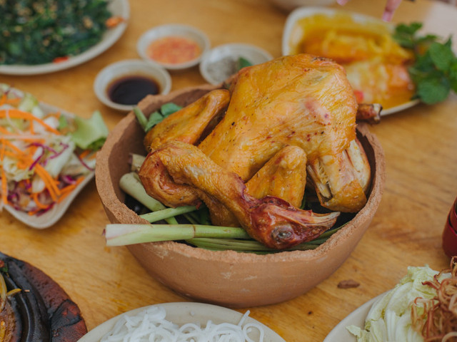 Gà Tre Sạch - Tân Hiệp