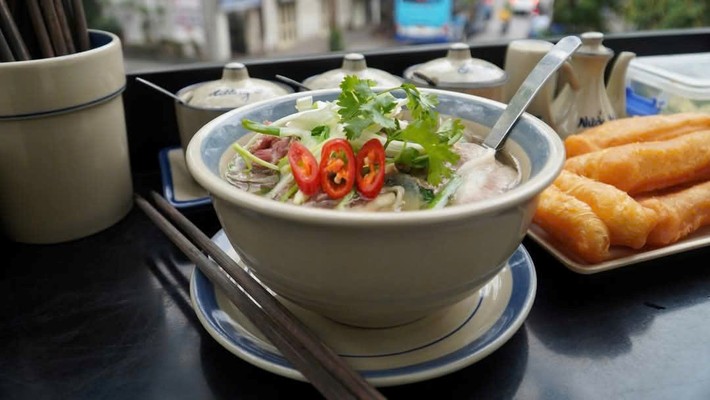 Quán Quý Phở - Nguyễn Tự Tân