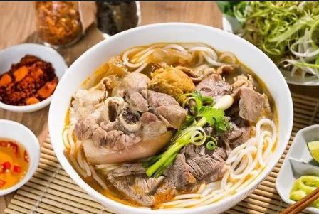 Thanh Thuý - Bún Bò & Mỳ Quảng