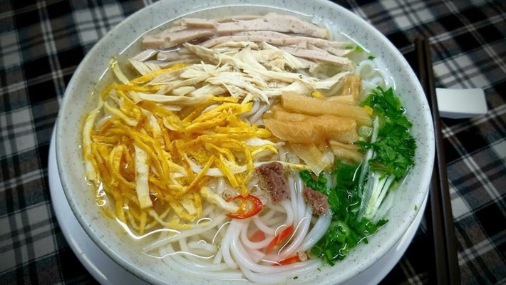 Cô Hương - Bún Thang Hà Nội - S2.12 Vinhomes Ocean Park