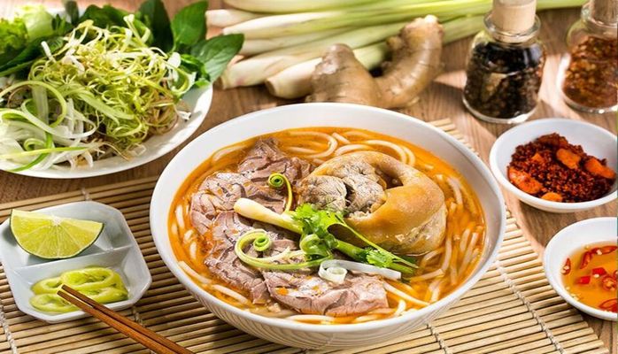 Bún Bò Huế O Hường - Nguyễn Khuyến