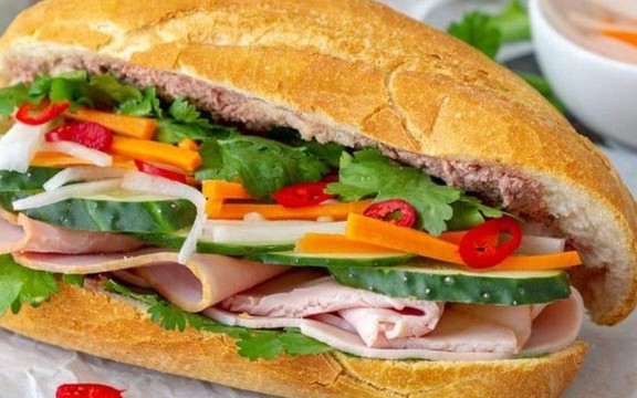 Bánh Mì Hà Nội Thủy Tiên - Phạm Văn Đồng