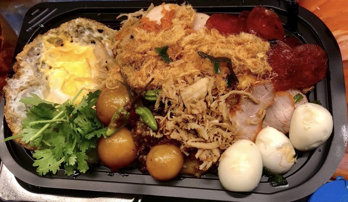 Tiệm Bánh Mì KT - Xôi, Bánh Bao & Giò Chả - Trần Hưng Đạo