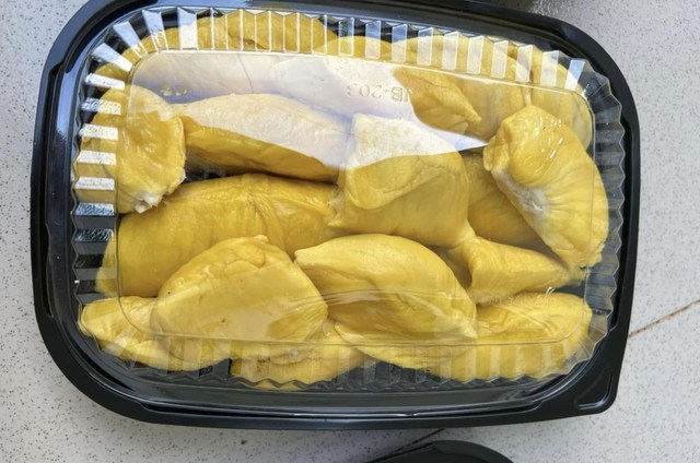 Sầu Riêng Tứ Long - Phạm Văn Thuận