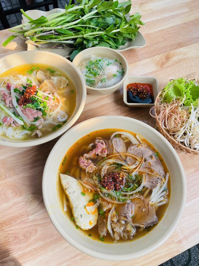 Bún Bò Huế - O Nga