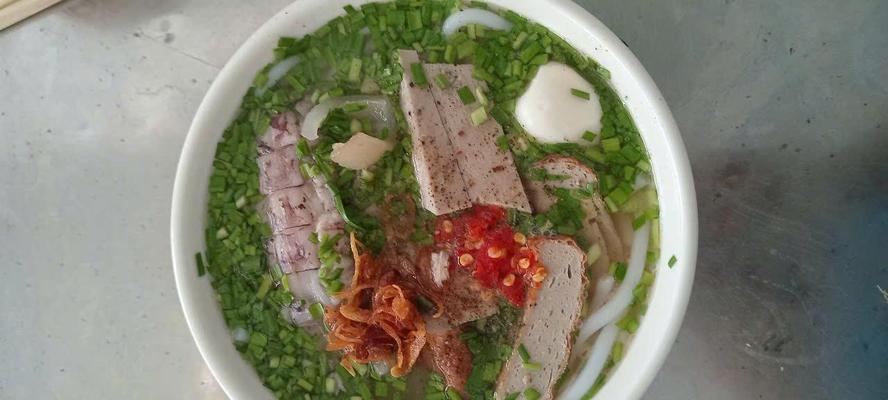 Cơm Gà & Bánh Canh Hẹ BiBi - 126 Lạc Long Quân