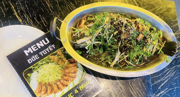 Bia Lẩu Đức Tuyết - 8 Bà Triệu