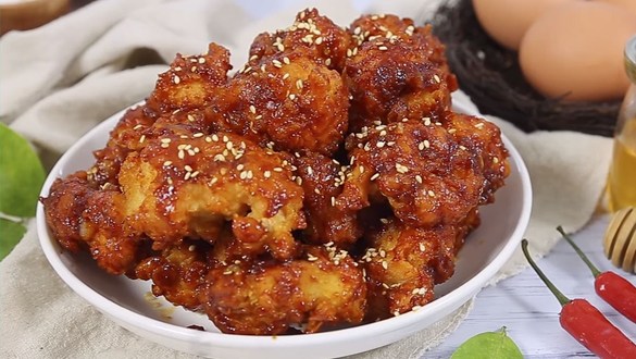 Miakitchen - Gà Sốt & Mì Trộn - Đường Số 14