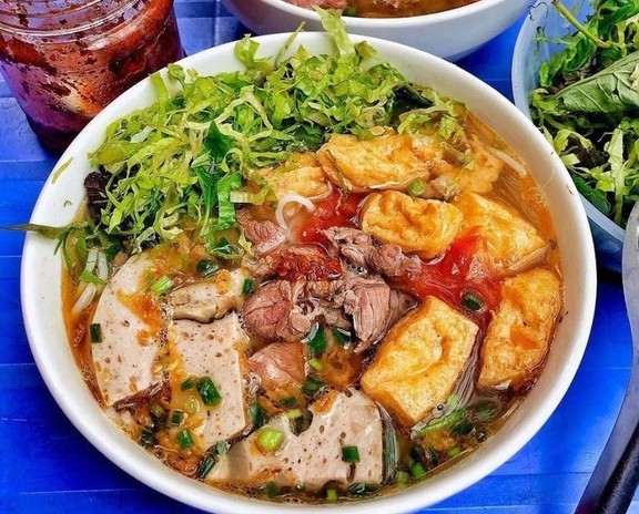 Bò Ngon - Phở Bò, Lẩu Bò & Cơm Văn Phòng