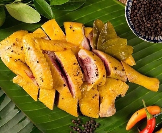 Gà Ủ Muối Hoa Tiêu Cậu Thóc
