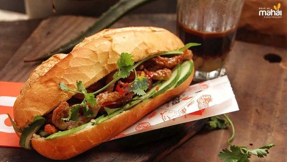 Bánh Mì Chả Cá Má Hải - Hamburger - Hương Lộ 2