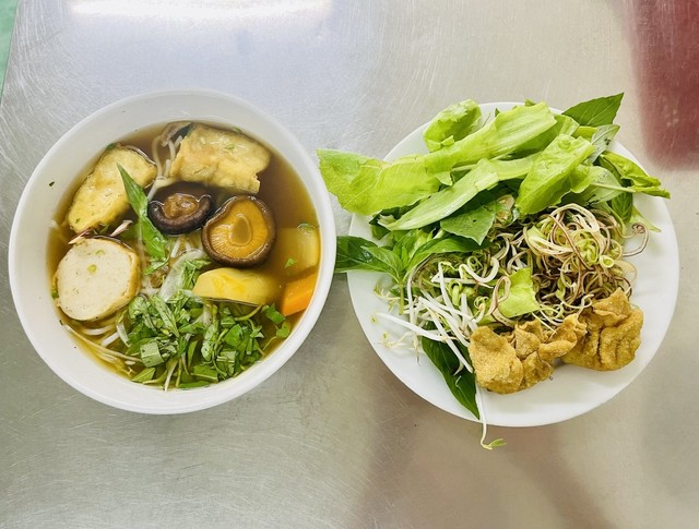 Chay Thiện Nguyện Tâm Ái - Chung Cư Lạc Long Quân