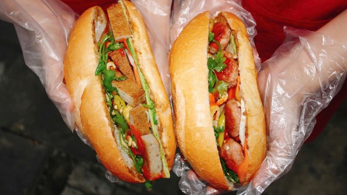 Bánh Mì Út Thương - Trần Quang Khải