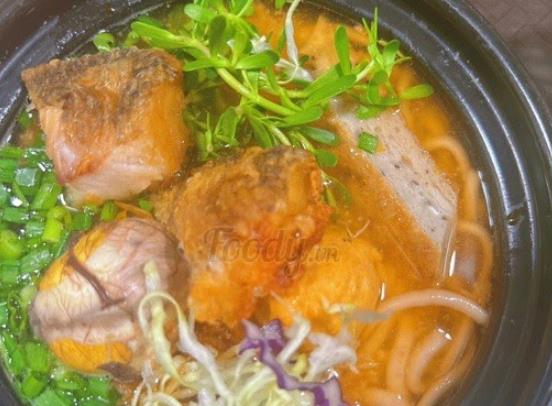 Bánh Canh Thu Thuỷ - Huỳnh Văn Nghệ