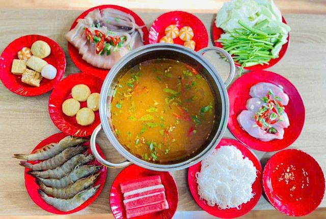 Lẩu Thái TomYum Út Mập - Lẩu & Nướng - KDC Việt Sing