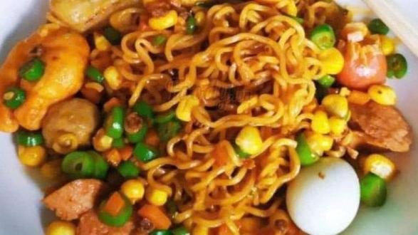 Mì Trộn Indomie - Ngõ Lan Bá