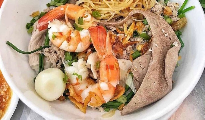 Ngự Thiện Quán - Food & Drinks