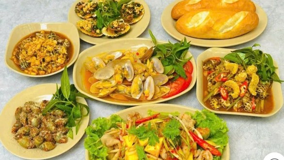 Ốc Ngon Nhà Mèo - Trần Phú