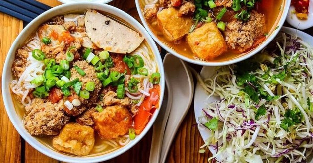 Canh Bún Bánh Đa - Trần Khắc Chân