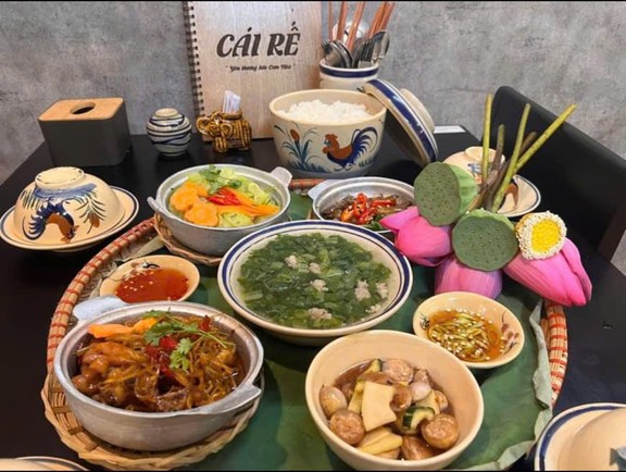 Hải Sản Cát Biển Bờ Kè