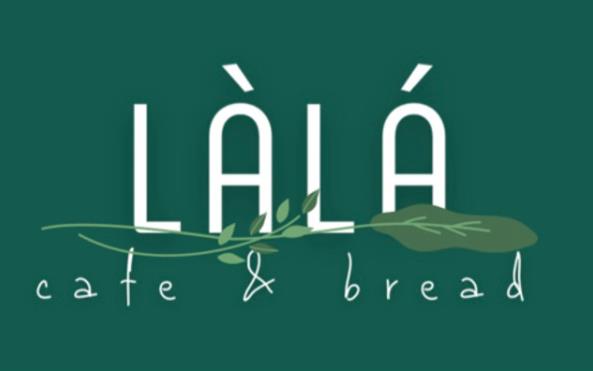 Là Lá Cafe & Croffle - Huỳnh Văn Bánh