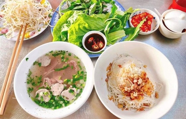 Phở Khô 2 Tô Gia Lai - Tấn Bảy - 109 Trần Thánh Tông