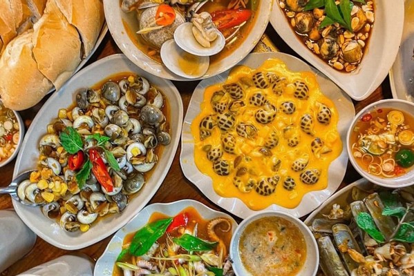 Ốc Đêm NaVa - Ốc Hương Trứng Muối & Càng Ghẹ Rang Muối