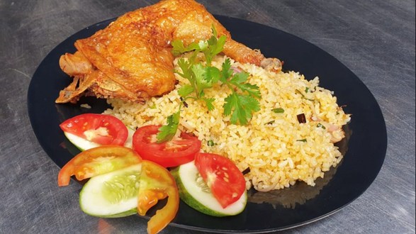 TIỆM NHÀ MỠ - CƠM CHIÊN & CƠM VĂN PHÒNG