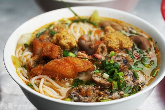 Bún Riêu Cua - Thái Phiên 