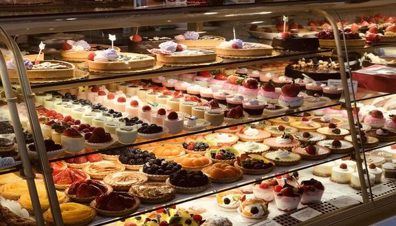 Fami Bakery