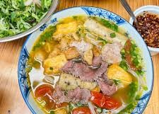 Quán Bún Chí Chuột - Bún Riêu Cua Bò - Ngõ 165 Dương Quảng Hàm