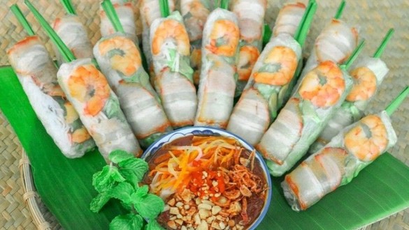 Ăn Vặt Nhà Út