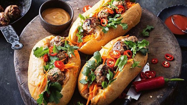 Bánh Mì Hội An A Mập - Tân Quý