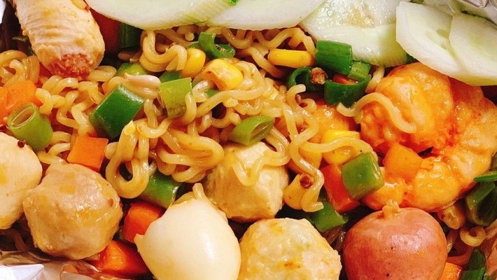 Chang Kitchen - Mì Trộn Indomie & Ăn Vặt
