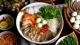 Cô Ba Chang - Hủ Tiếu Nam Vang, Bún Bò Huế & Nước Sâm 24 Vị - Phạm Tu