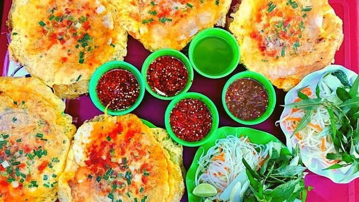 Quán Nga - Bánh Ép Huế, Ram Cuốn Cải & Bánh Lọc Chiên