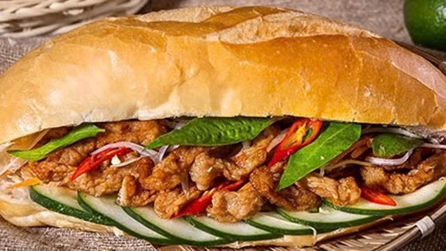 Bánh Mì Chả Cá Bé Ngân - Trần Ngọc Lên