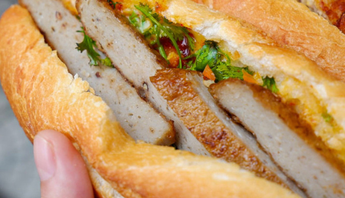 Bánh Mì Miền Trung Linh - Bánh Mì Chả Cá Nha Trang - 86 Thích Quảng Đức