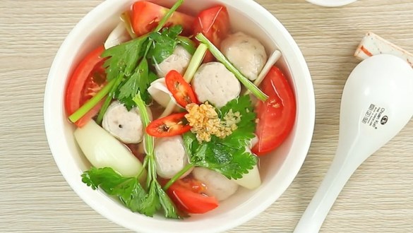 Bún Bò, Bún Mắm - Út Quyên