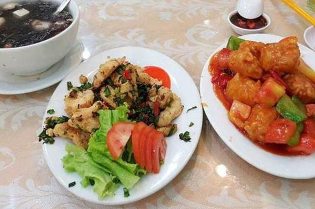 Quán Chay Tuệ Tín