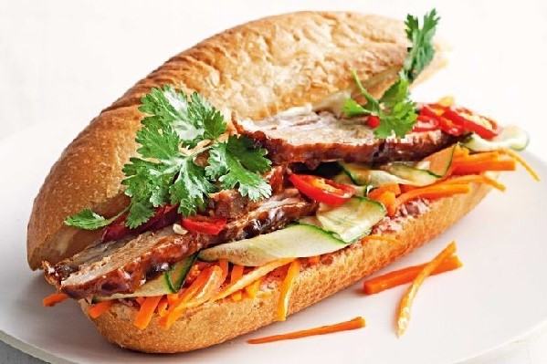 Tiệm Bánh Mì Mr. Khoai - Trưng Nữ Vương