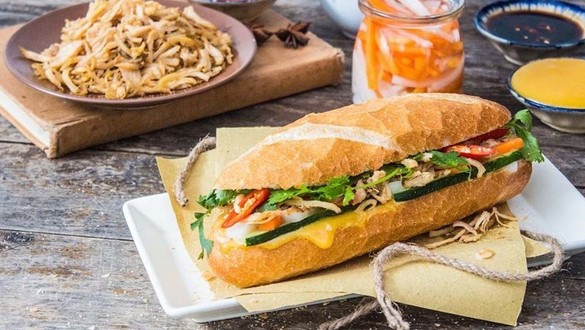 Bánh Mì Hà Nội Hùng Dung - Trần Thị Bảy