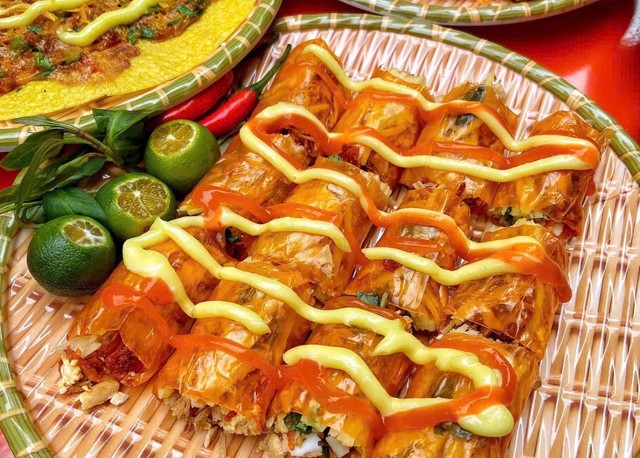 Bánh Tráng Trộn Đồng Khởi - Ăn Vặt