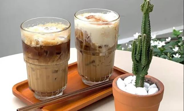 KIMI Coffee And Tea - Cà Phê Muối, Matcha Latte & Trà Đào - Trường Chinh