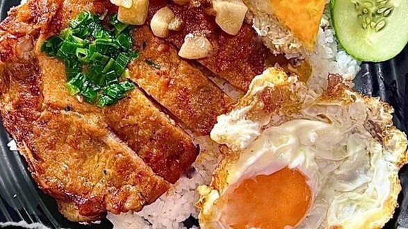 Quán Cơm Tấm Bà Sáu