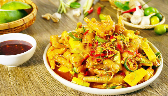 Bếp Nhà Bông - Chân Gà Sốt Thái