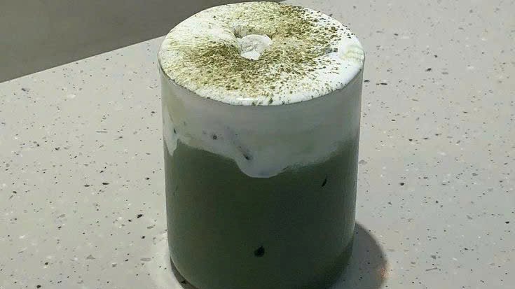 Vy Loan Coffee - Cà Phê & Matcha Sữa Gấu