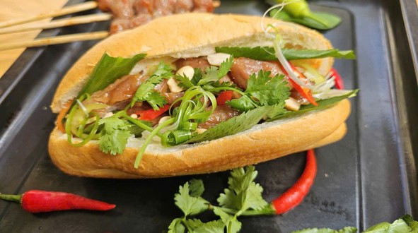 Tiệm Bánh Mì Thy Anh - Đường 128