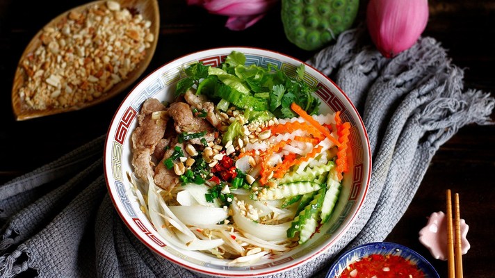 Ăn Vặt Nhà Mie - Lê Trọng Tấn