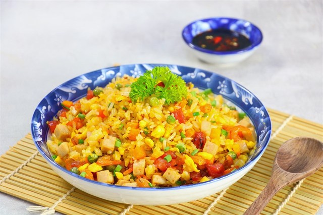 Cơm Rang Hoàng Anh - Cơm Bò, Cơm Gà & Ăn Vặt - Đồng Khởi